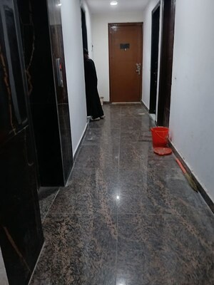 1 BHK Builder Floor For Rent in Saket