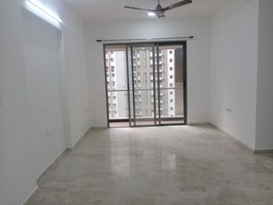 3 BHK Apartment For Sale in Lodha Splendora, Ghodbunder Road