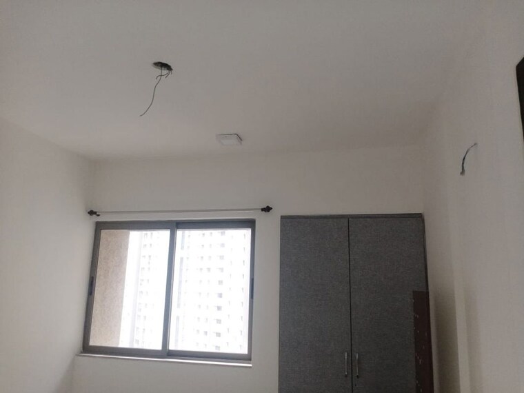 undefined, lodha-splendora 3 Bedroom 1650 Sq.Ft. Apartment In Ghodbunder Road Thane 10661416