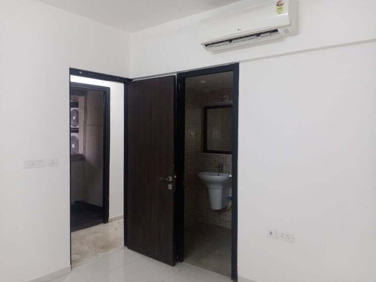 Room, lodha-splendora 3 Bedroom 1650 Sq.Ft. Apartment In Ghodbunder Road Thane 10661416
