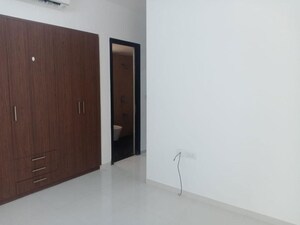 Room in 3 BHK Apartment at Lodha Splendora, Ghodbunder Road – for Sale