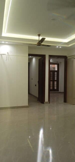 Room in 3 BHK Builder Floor at Palam Colony – for Sale