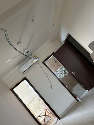 Furnished Amenities in 2 BHK Apartment at Pareena Micasa, Sector 68 – for Rent
