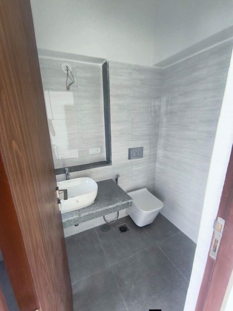 Bathroom, dynamix-divum 2 Bedroom 1150 Sq.Ft. Apartment In Malad East Mumbai 10661445