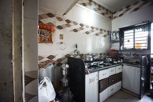 Team Area in 2 BHK Apartment at Sardarnagar – for Sale