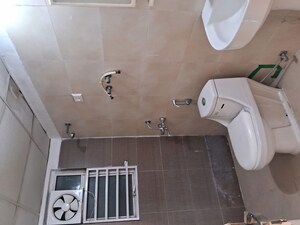Bathroom in 4 BHK Apartment at Mittal Rajnagar Residency, Raj Nagar Extension – for Rent
