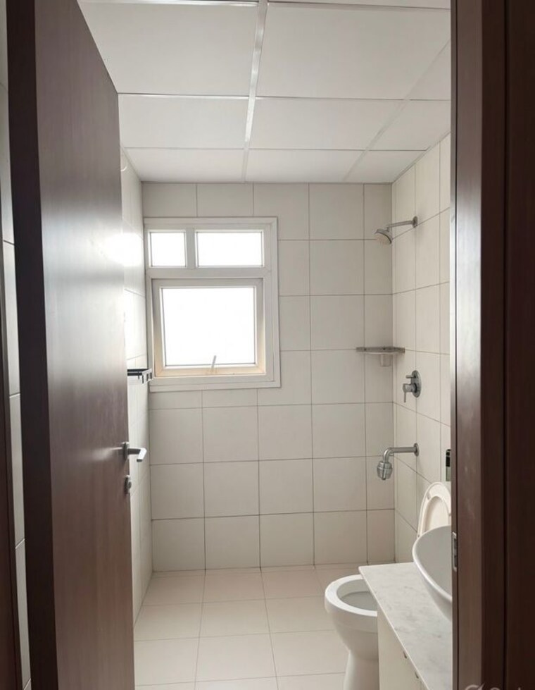 Bathroom, bhartiya-nikoo-homes 2 Bedroom 1098 Sq.Ft. Apartment In Thanisandra Main Road Bangalore 10661465