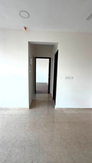 Room in 2 BHK Apartment at Group Satellite Elegance, Goregaon East – for Rent