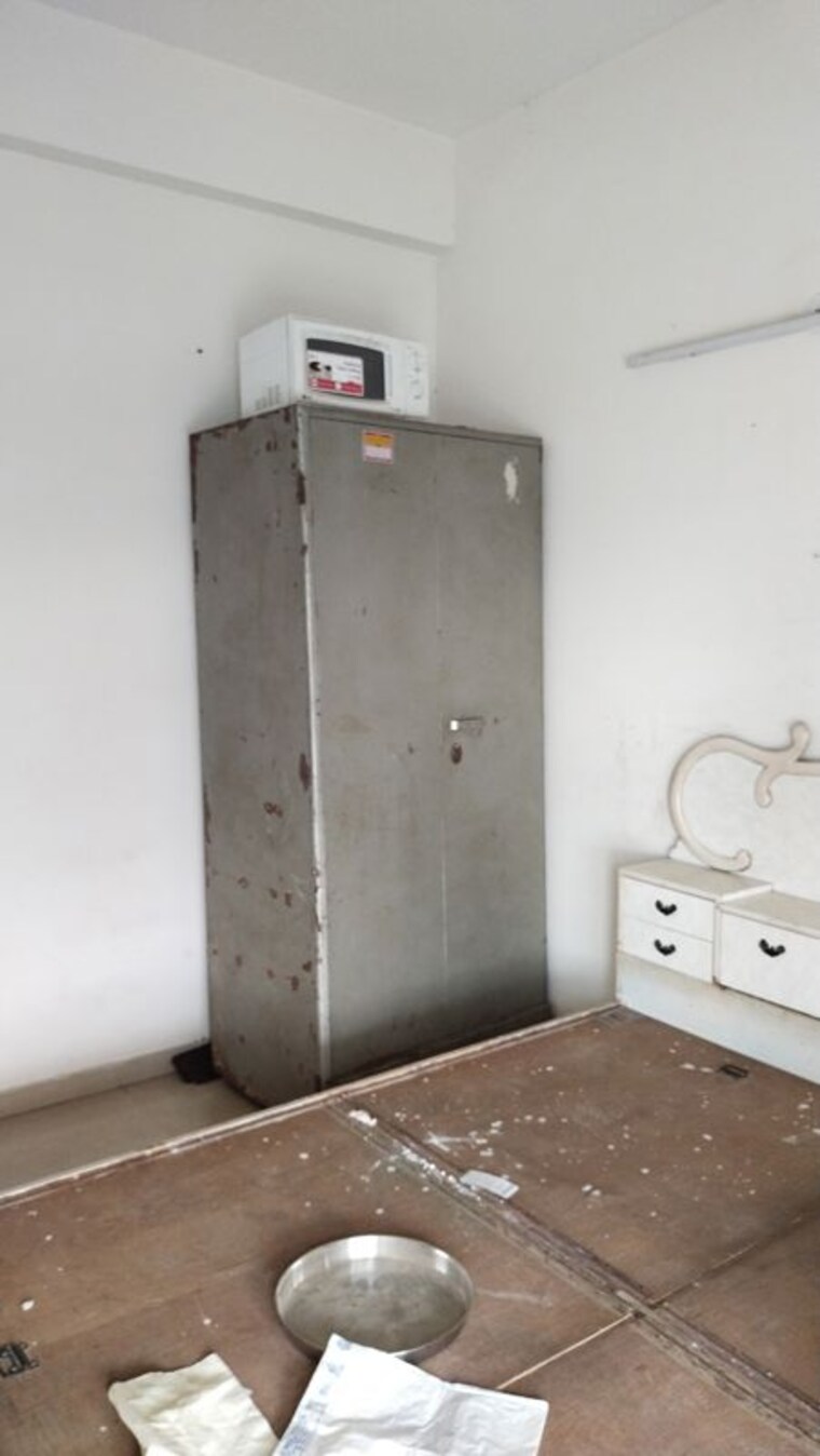 Bathroom, mahagun-mywoods 2.5 Bedroom 1190 Sq.Ft. Apartment In Sector 16c Greater Noida Greater Noida 10661475