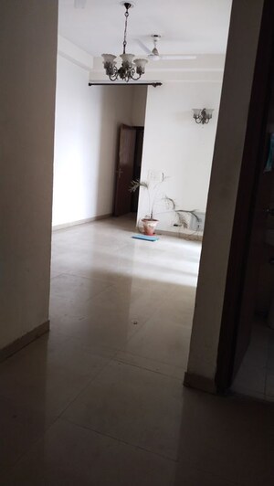 2.5 BHK Apartment For Rent in Mahagun Mywoods, Sector 16c Greater Noida