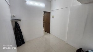Room in 2 BHK Apartment at Mahindra Alcove, Chandivali – for Rent