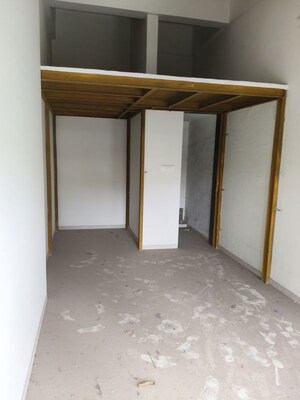 Room in  Shop at Phoenix Avenue, Kalyan West – for Rent