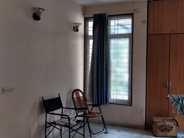 Room, shivajinagar 3 Bedroom 3491 Sq.Ft. Independent House In Shivajinagar Pune 10661533