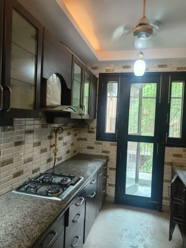 Living Room, kalkaji 3 Bedroom 1800 Sq.Ft. Builder Floor In Kalkaji Delhi 10661555