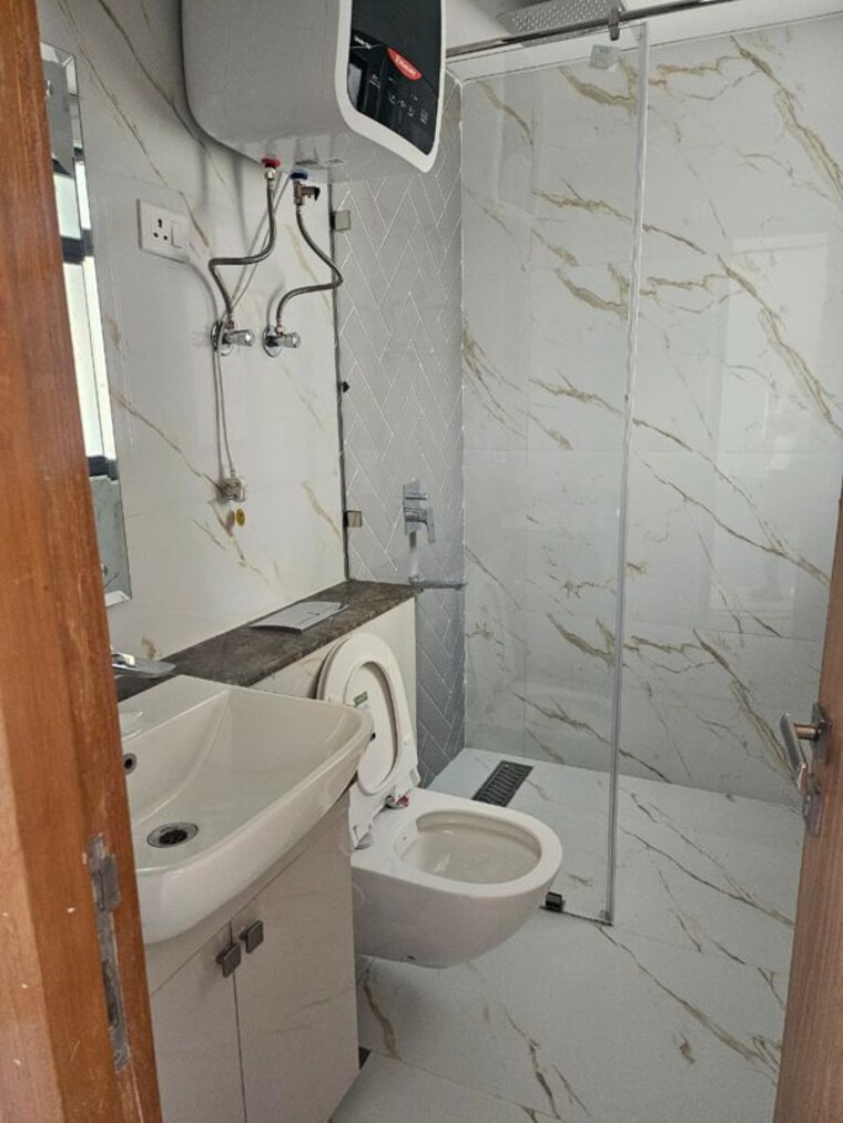 Bathroom, m3m-heights 3 Bedroom 2054 Sq.Ft. Apartment In Sector 65 Gurgaon 10404401