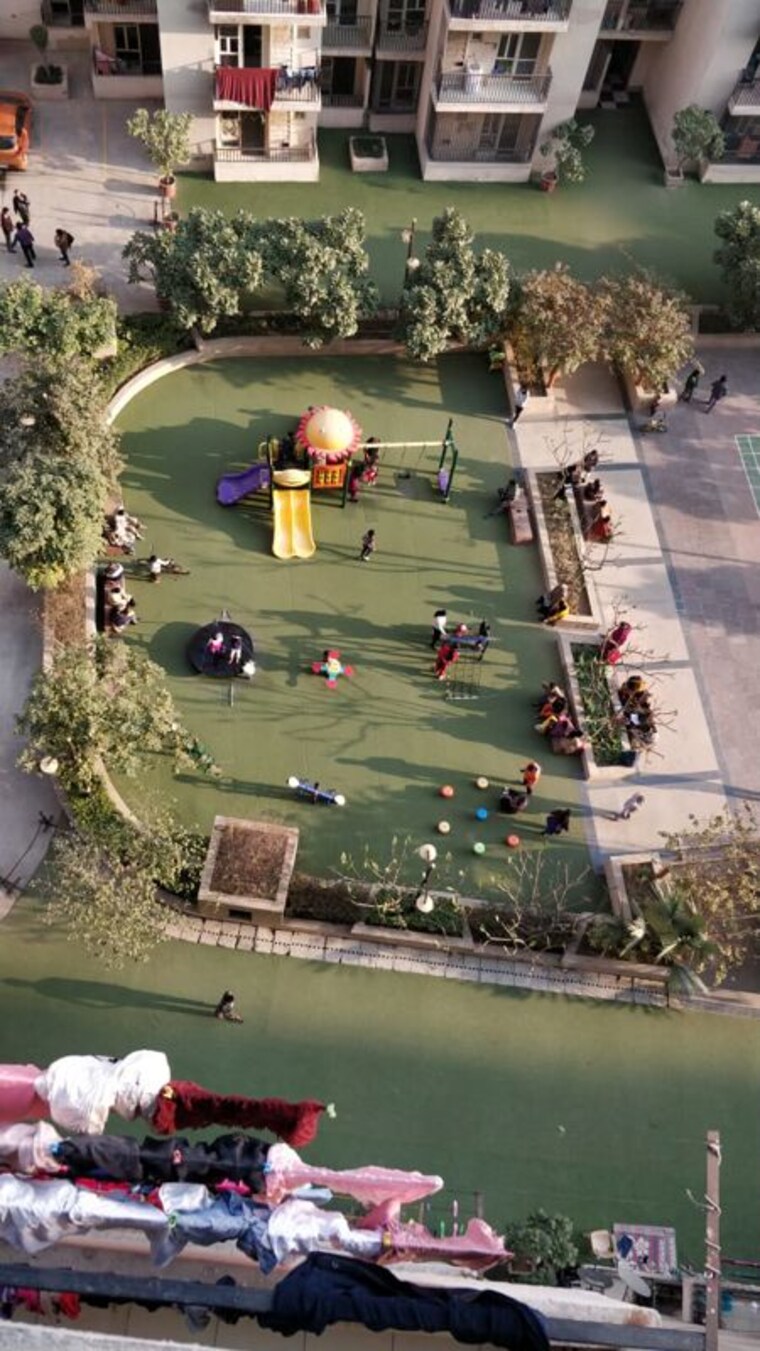 Garden, gaur-city-5th-avenue 2 Bedroom 860 Sq.Ft. Apartment In Sector 4 Greater Noida Greater Noida 10661558