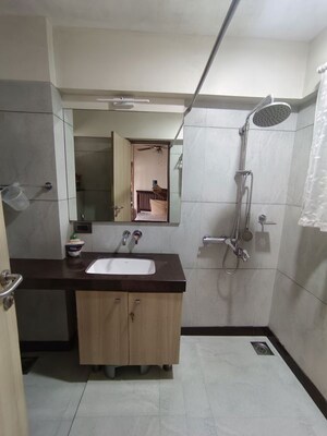 Bathroom in 3.5 BHK Apartment at Mahindra Lifespaces Le Mirage, Sangamvadi – for Sale