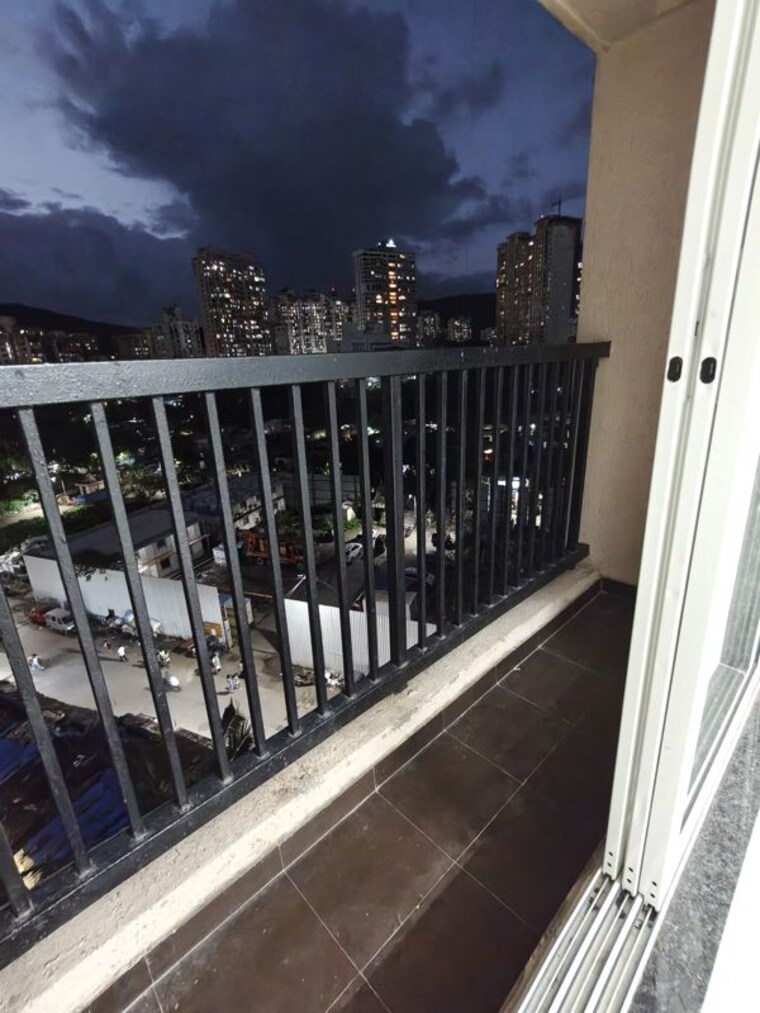 Balcony, raunak-residency-thane 1 Bedroom 367 Sq.Ft. Apartment In Pokhran Road No One Thane 10658232