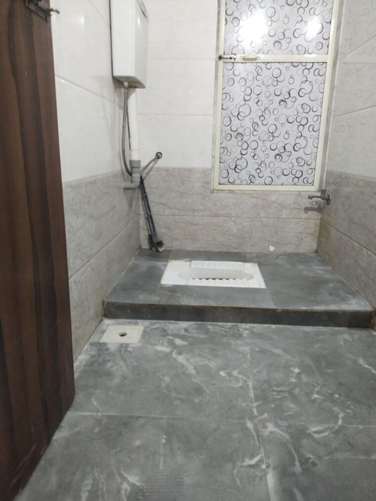 Bathroom, dosti-heritage 2 Bedroom 650 Sq.Ft. Apartment In Karanjade Navi Mumbai 10661565