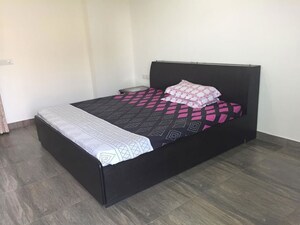Bedroom in 3.5 BHK Apartment at Gaur City 6th Avenue, Sector 4 Greater Noida – for Rent