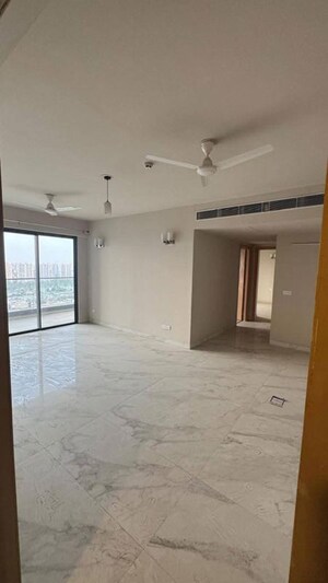 Room in 3 BHK Apartment at M3M Sky City, Sector 65 – for Sale