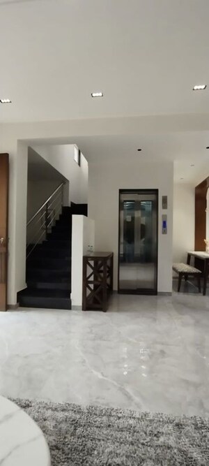 Staircase in 4 BHK Villa at Gokulesh Greens, Atladra – for Sale