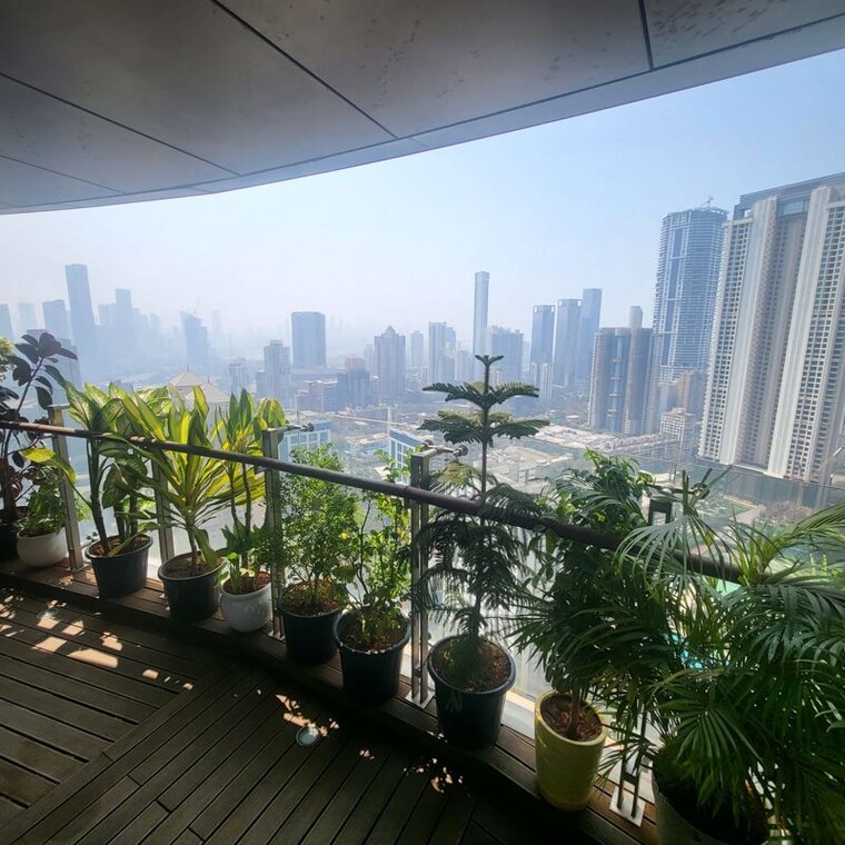 Balcony, parel 4 Bedroom 2575 Sq.Ft. Apartment In Parel Mumbai 10661612