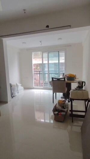 Living Room in 2.5 BHK Apartment at Chembur – for Rent