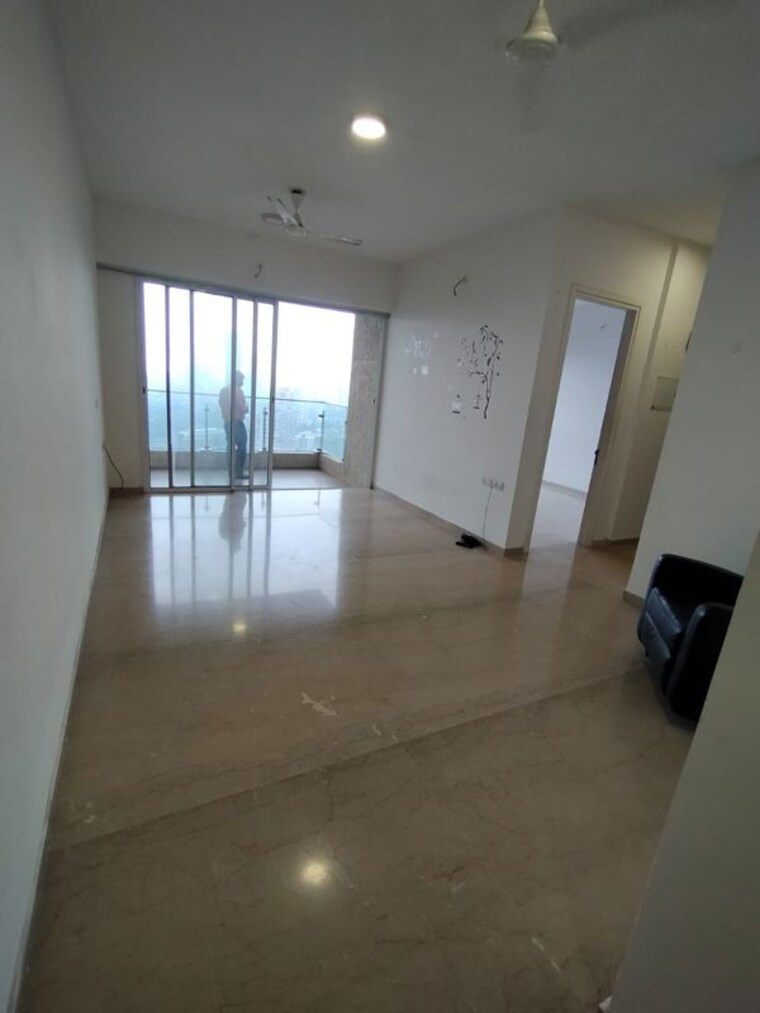 Room, l-t-crescent-bay-t2 2 Bedroom 900 Sq.Ft. Apartment In Parel Mumbai 10661642