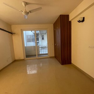 Bedroom in 3.5 BHK Apartment at Emaar Emerald Floors Premier, Sector 65 – for Rent