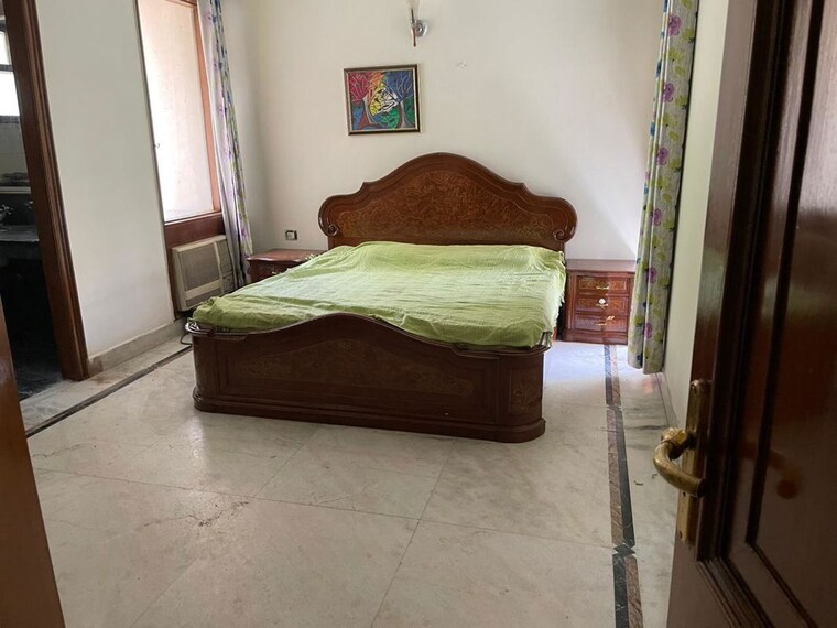 Bedroom, dlf-city-phase-iii 2 Bedroom 950 Sq.Ft. Builder Floor In Sector 24 Gurgaon 10661617