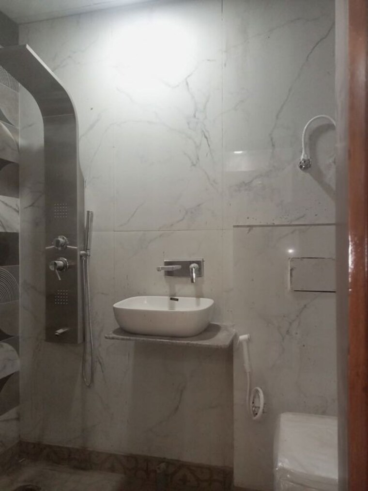 Bathroom, bhagwati-apartments-noida  650 Sq.Ft. Builder Floor In Sector 73 Noida 10661674