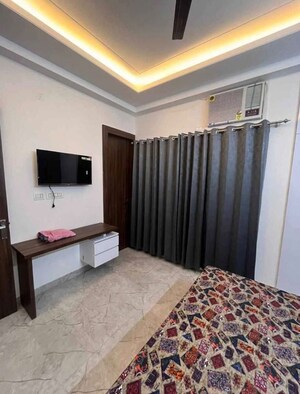 Bedroom in 3 BHK Builder Floor at Ramesh Nagar – for Rent