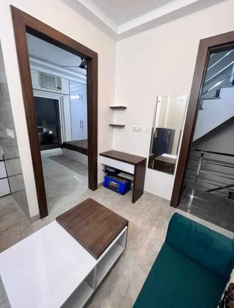 Kitchen, ramesh nagar 3 Bedroom 140 Sq.Yd. Builder Floor In Ramesh Nagar Delhi 10661678