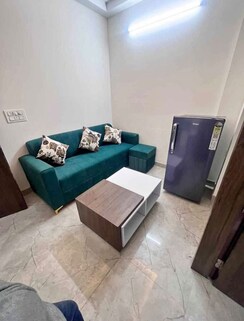 3 BHK Builder Floor For Rent in Ramesh Nagar