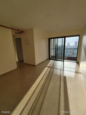 Room in 2 BHK Apartment at Dosti Eastern Bay Phase 2, Wadala – for Rent