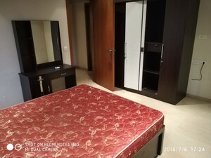 Bedroom in 4 BHK Apartment at Tiara Tower, Santacruz West – for Rent