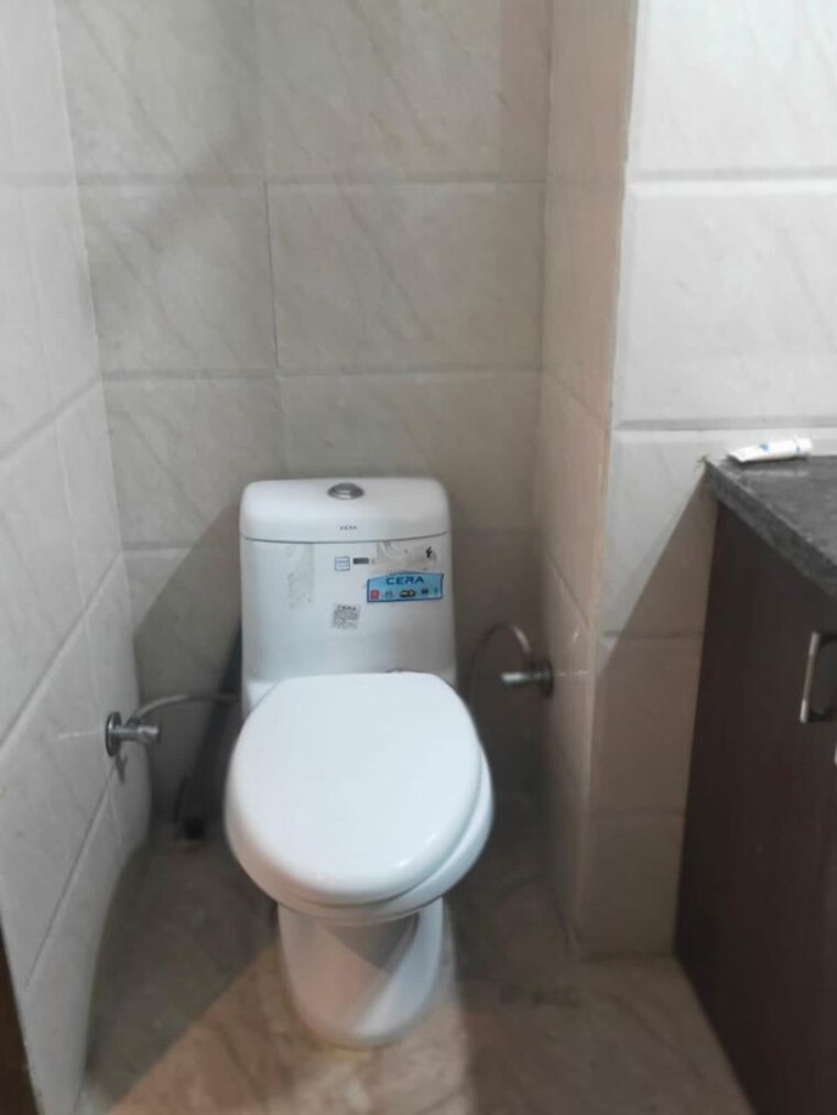 Bathroom, sector 91 3 Bedroom 3200 Sq.Ft. Apartment In Sector 91 Mohali 10661692
