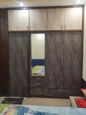 Furnished Amenities in 3 BHK Apartment at Sector 91 – for Rent