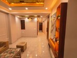 1050 Sq.Ft. Builder Floor in Ganpati Apartments Noida