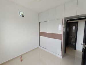 Room in 2 BHK Apartment at Shriram 107 South East, Attibele – for Rent