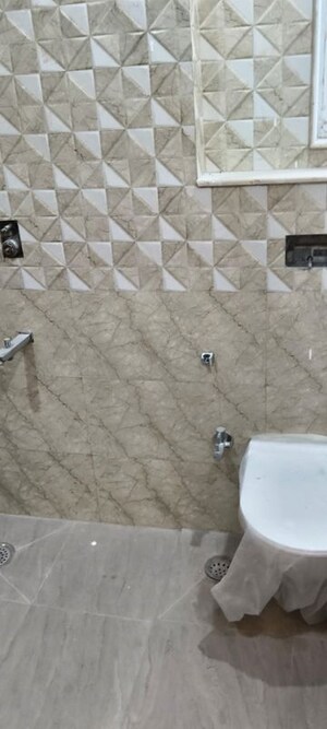 Bathroom in 3 BHK Builder Floor at Safdarjung Enclave – for Sale