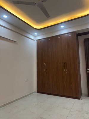 Room in 3 BHK Apartment at M3M Soulitude, Sector 89 – for Rent