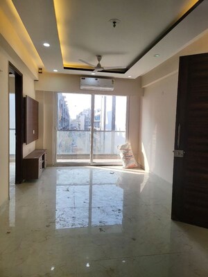Room in 3 BHK Apartment at M3M Soulitude, Sector 89 – for Rent