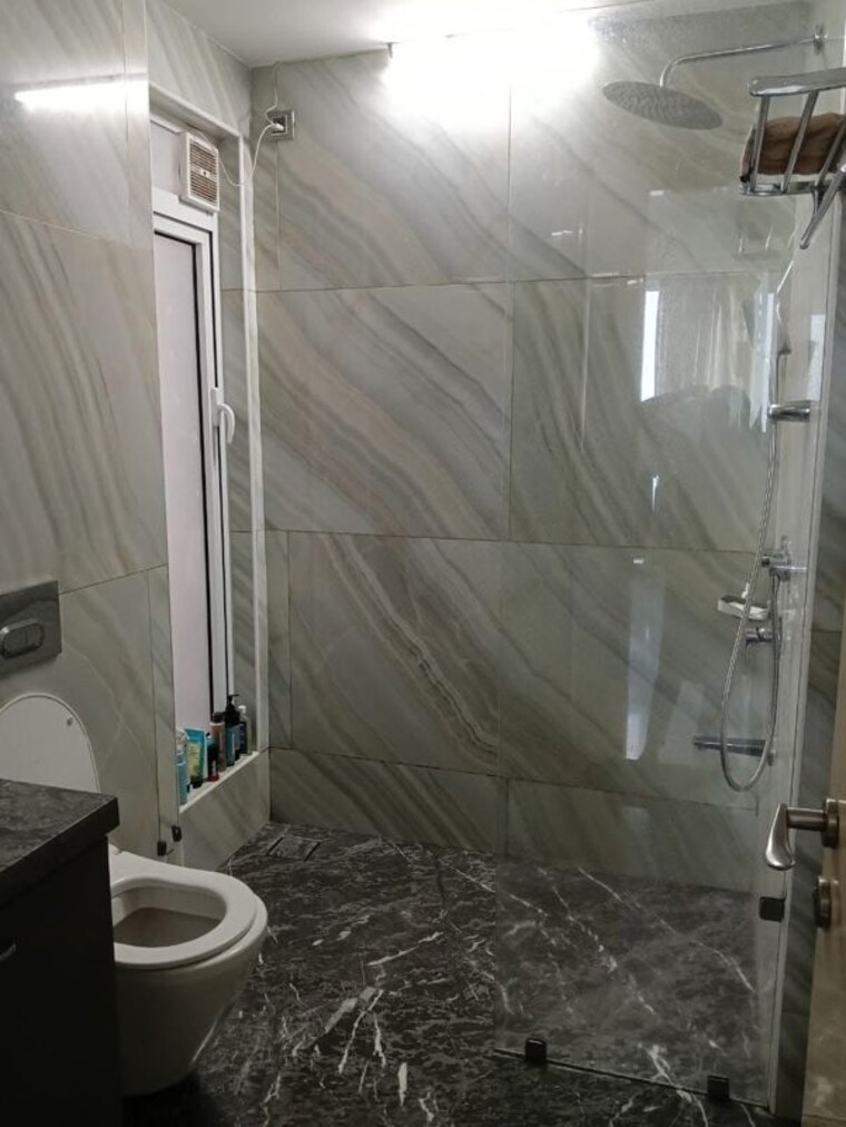 Bathroom, shantiniketan-apartments-matunga 3 Bedroom 1400 Sq.Ft. Apartment In Matunga East Mumbai 10661685