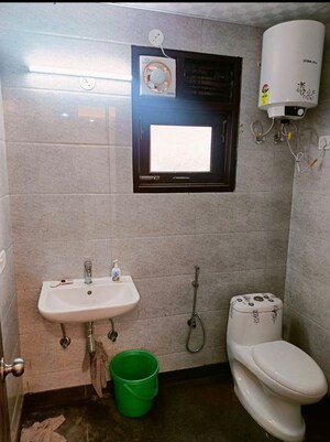 Bathroom in 2 BHK Builder Floor at Subhash Nagar – for Rent