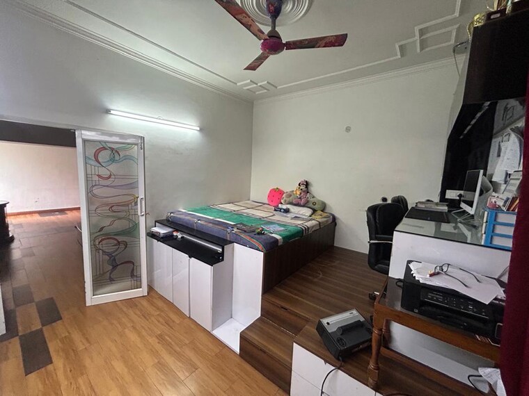 Bedroom, sector 5 1 Bedroom 250 Sq.Yd. Apartment In Sector 5 Panchkula 10661650