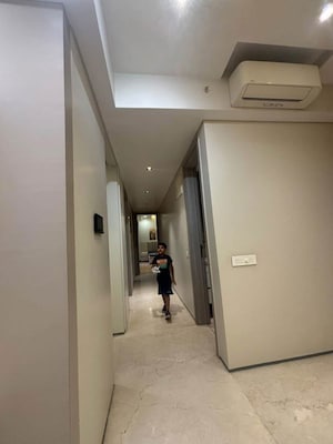 Building Lobby in 3.5 BHK Apartment at Gurukul CHS Matunga, Matunga East – for Rent
