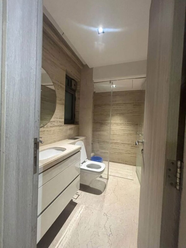 Bathroom, gurukul-chs-matunga 3.5 Bedroom 2200 Sq.Ft. Apartment In Matunga East Mumbai 10661728