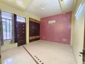 Bedroom in 2 BHK Independent House at Sector 51 – for Rent